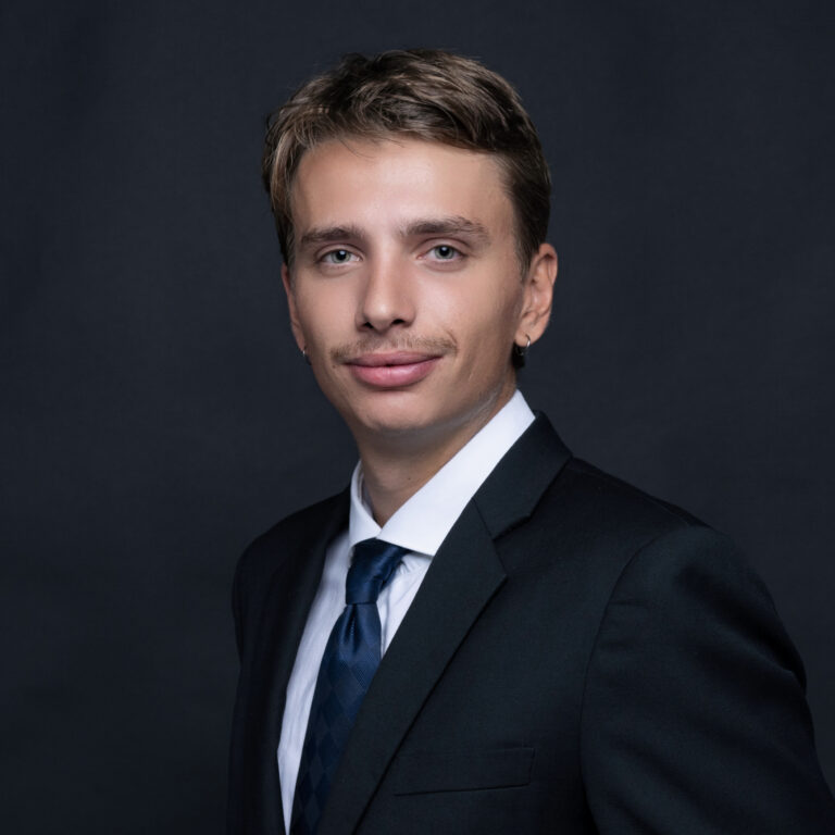 Adrien Muheim, avocat-stagiaire chez Penalex Avocats SA à Vevey